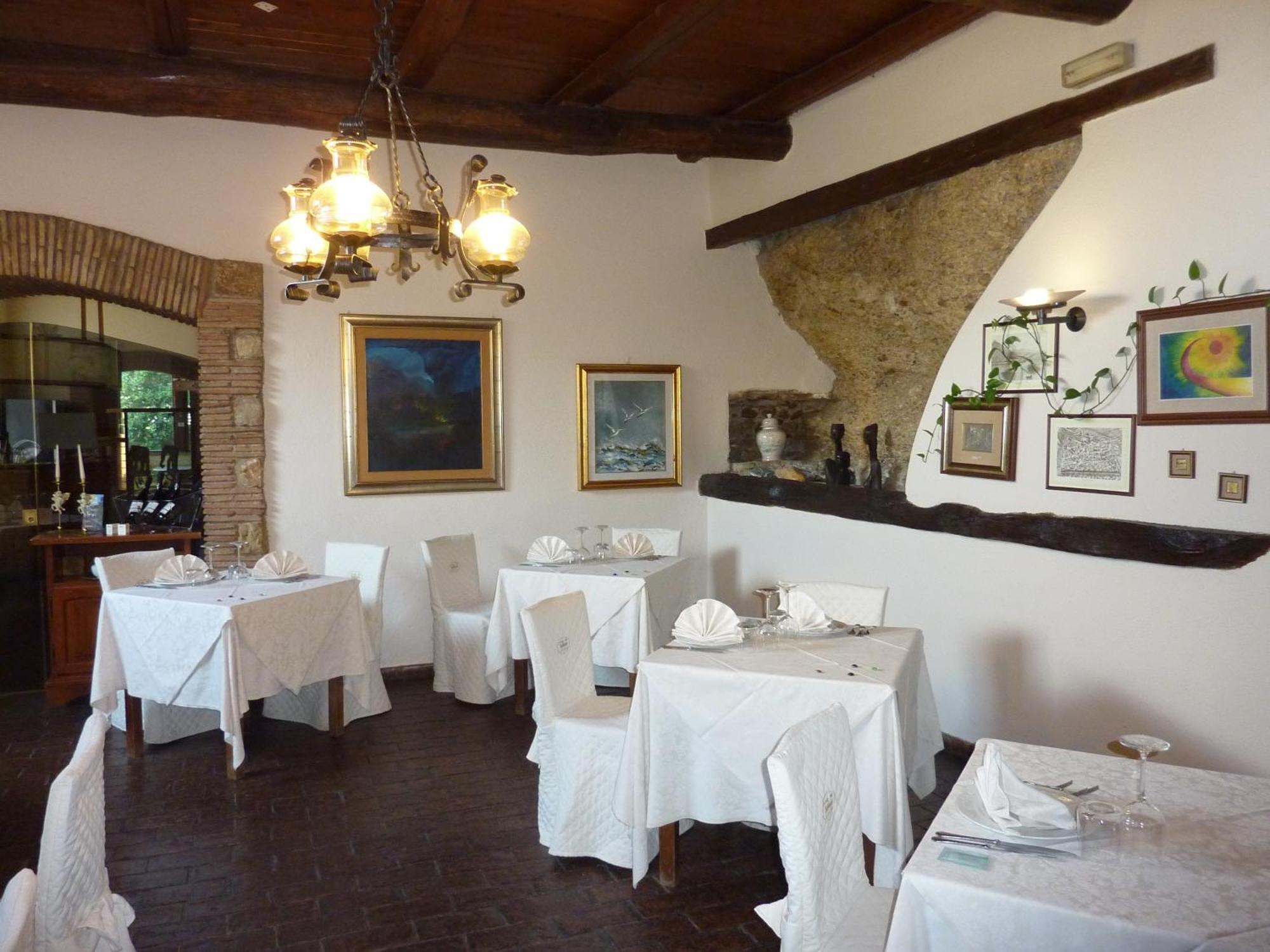 La Rocca Ξενοδοχείο Νάρνη Εξωτερικό φωτογραφία