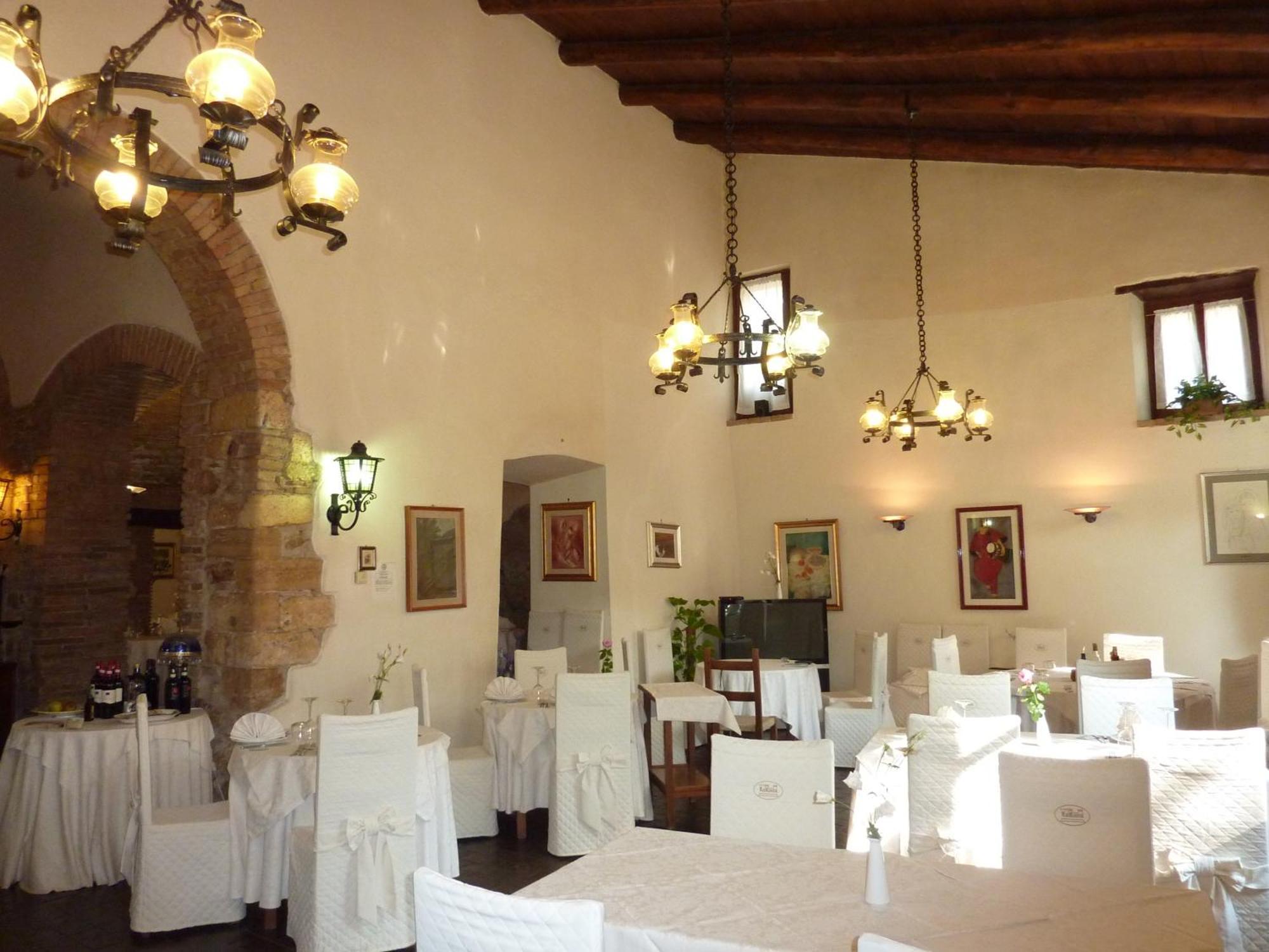 La Rocca Ξενοδοχείο Νάρνη Εξωτερικό φωτογραφία