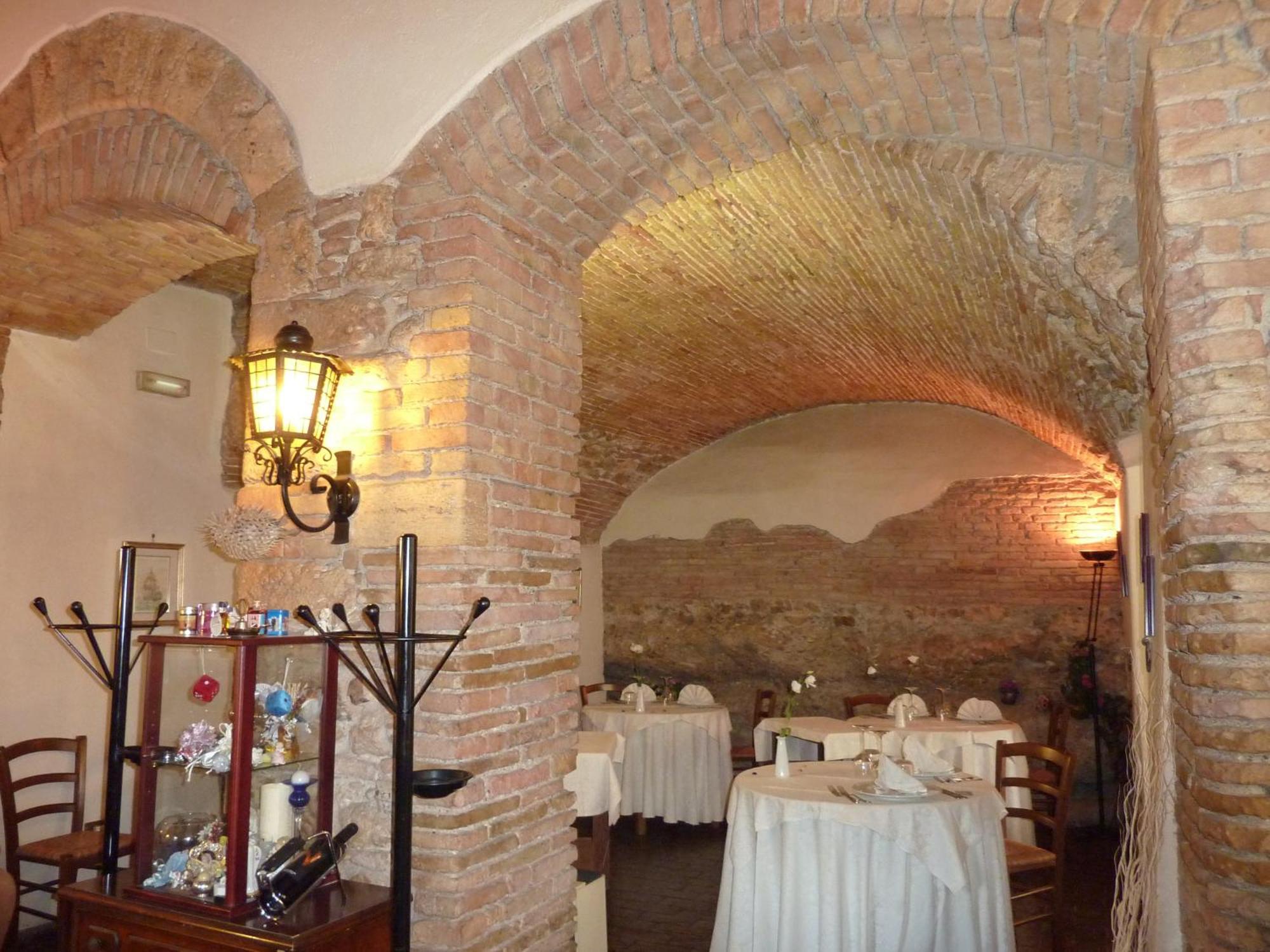 La Rocca Ξενοδοχείο Νάρνη Εξωτερικό φωτογραφία